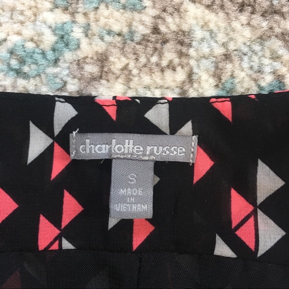 Printed Crop Top - Picture 5 of 6